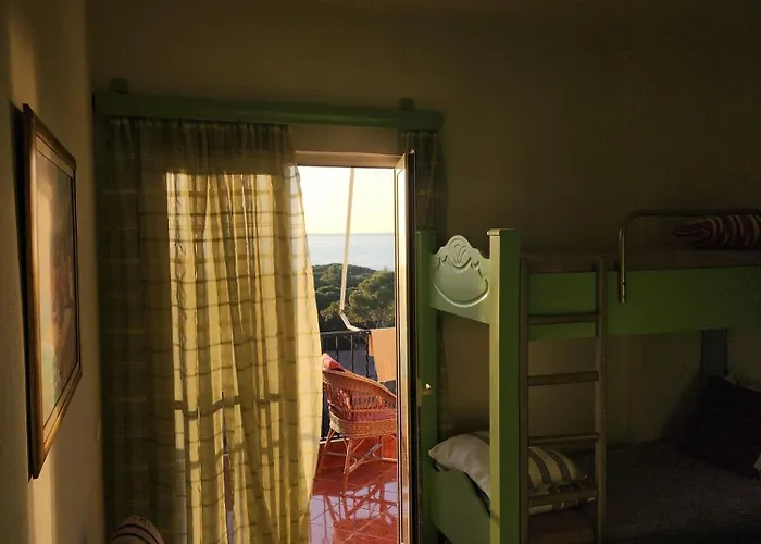 Vistamar * Golem (Tirana)